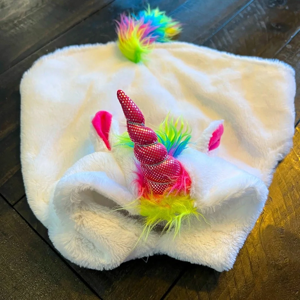 Cat costume - unicorn. like new!